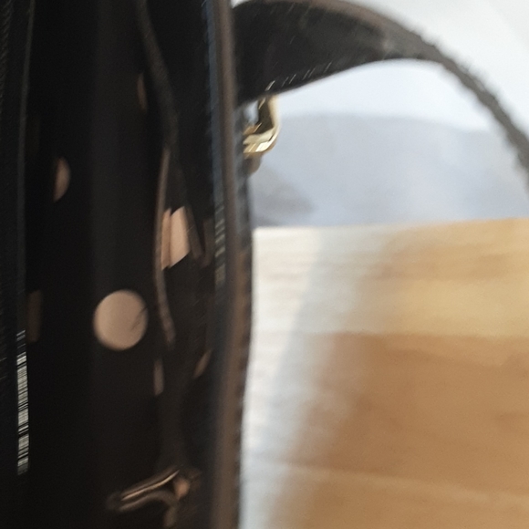 Handbag - Picture 6 of 9